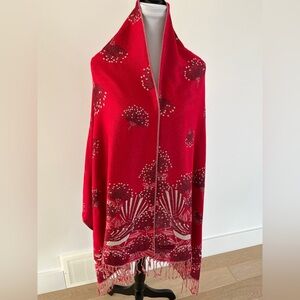AMA WATERWAYS Oversized Shawl Wrap Fringe Red Floral Bird Pattern Travel Event
